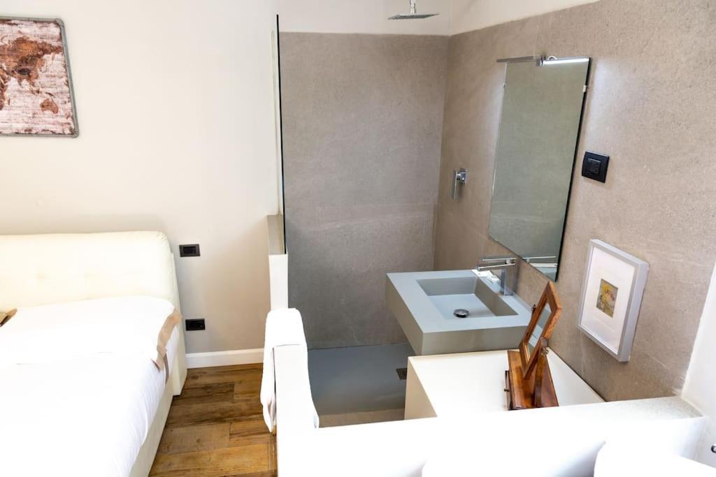 Luxury Florence - City Center Apartamento Exterior foto