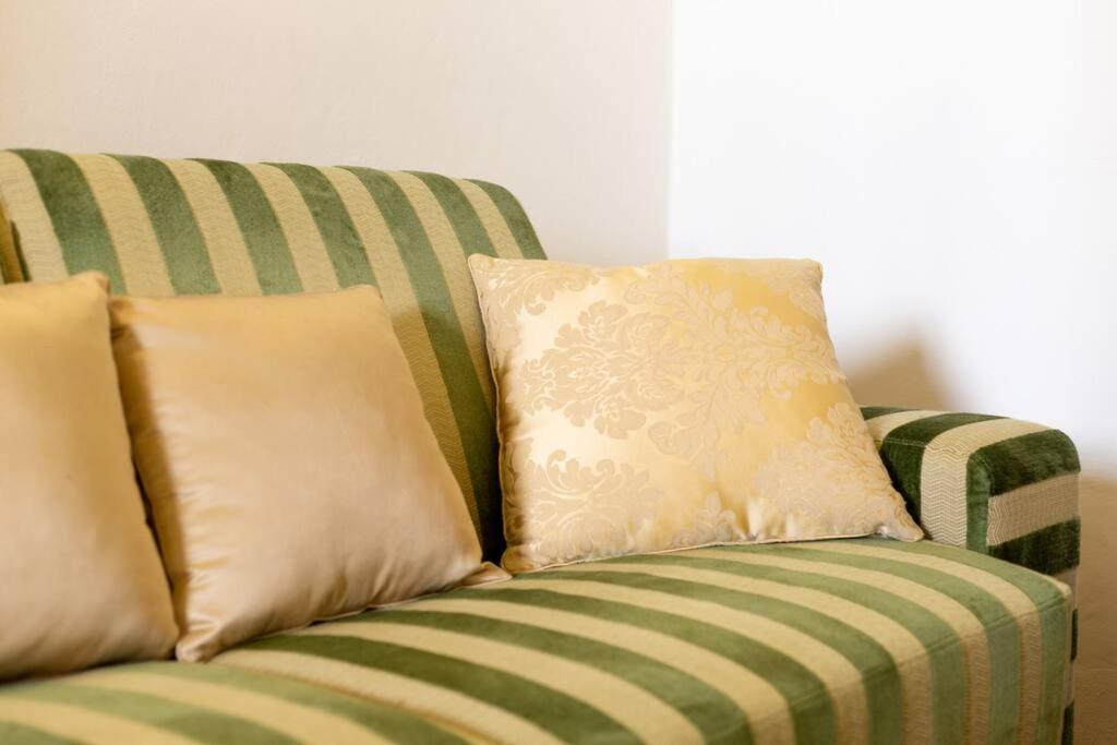 Luxury Florence - City Center Apartamento Exterior foto